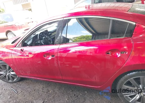 2021 Mazda Mazda6 Touring z USA, uszkodzony, nr VIN JM1GL1VM8M1603544